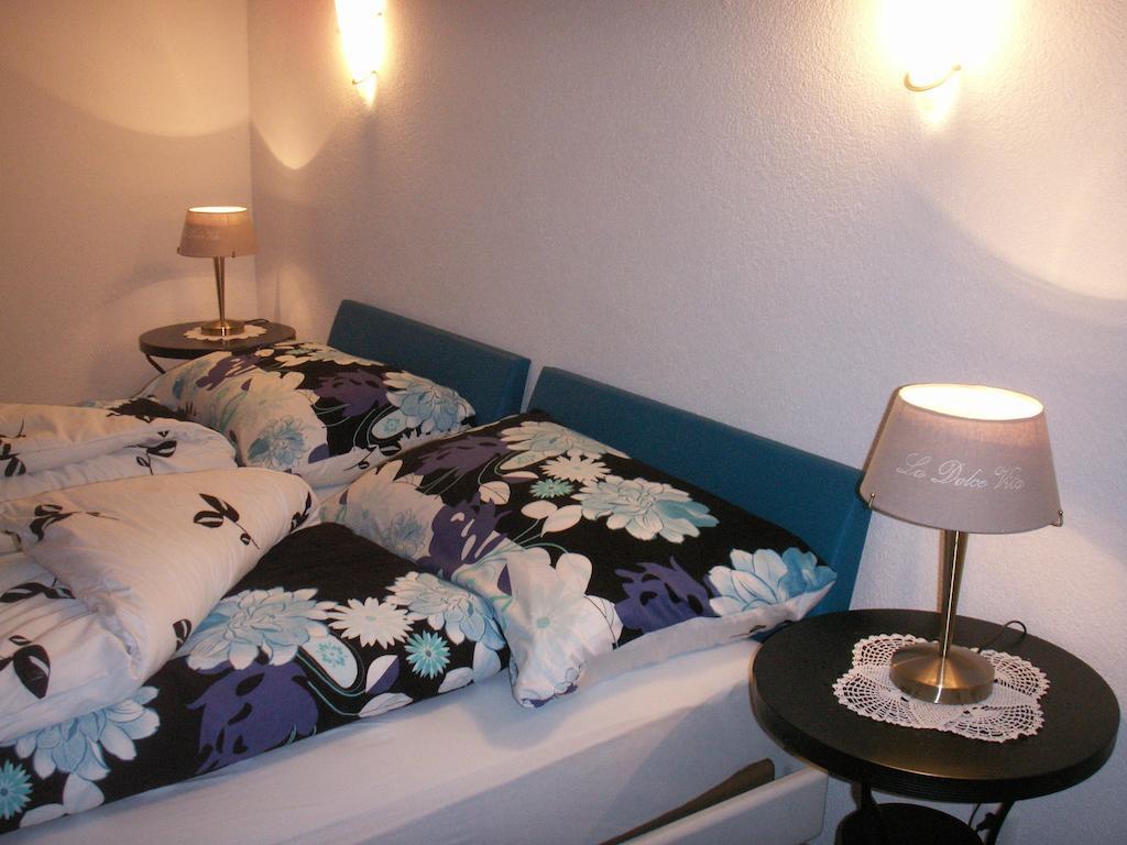 Don Camillo Gästehaus Hörhausen Zimmer foto